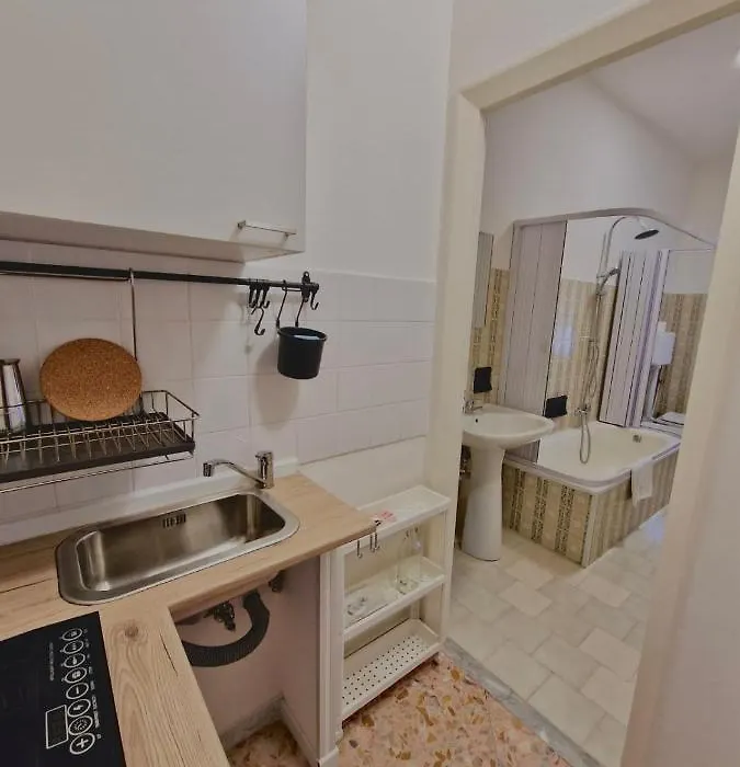 Guest House Service Modugno - Zona Industriale-1