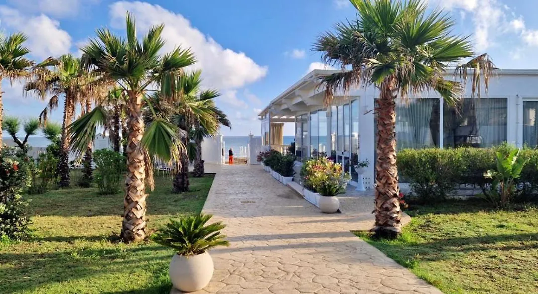 Hotel Corona Beach Peschici-1