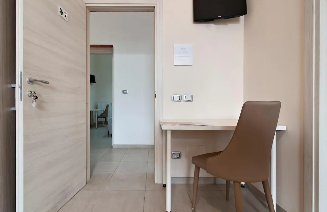 Opuntia - Sit Rooms-1