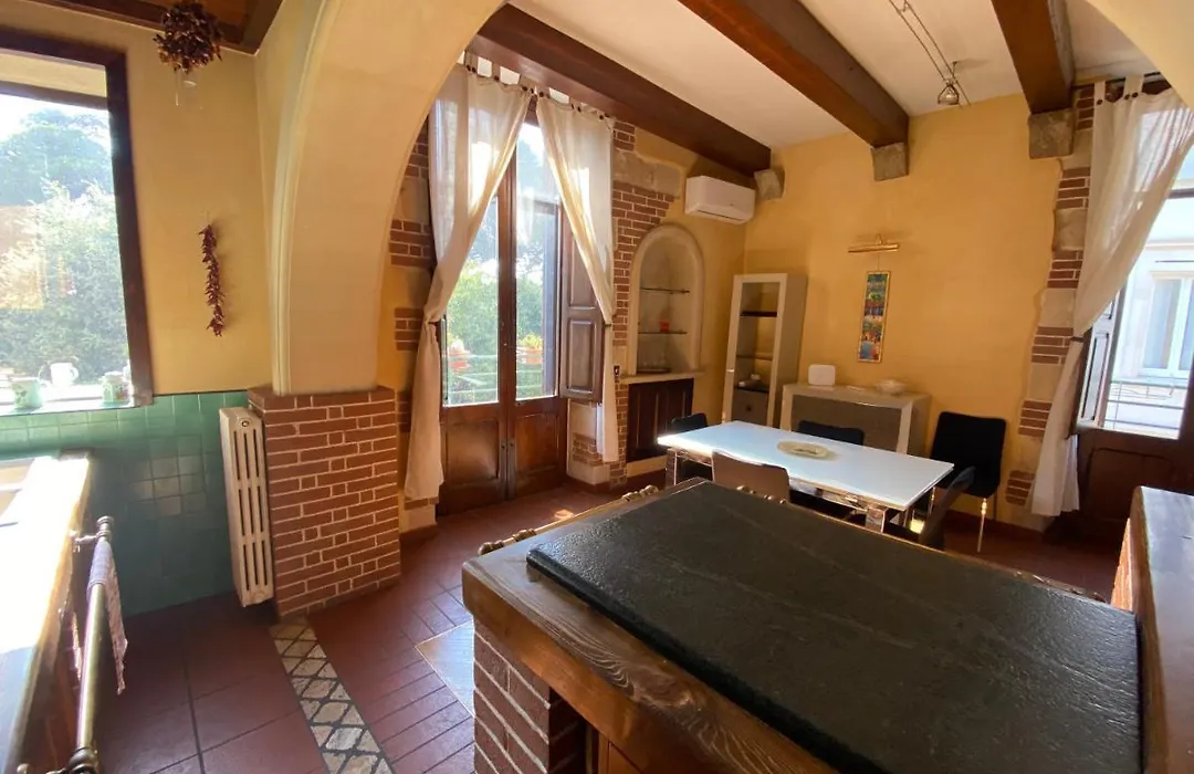 Casa Chiara, Roof Terrace, 100M To The Historical Center-1