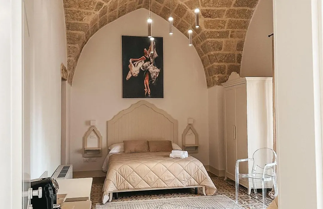Palazzo Alma luxury rooms-1