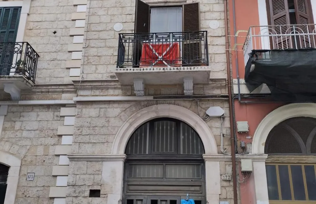 Private Room Near Bari Old Town And Center La Pieza-1
