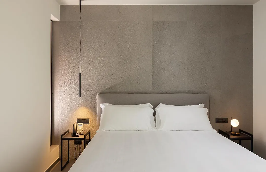 B21 Lifestyle Hotel-1