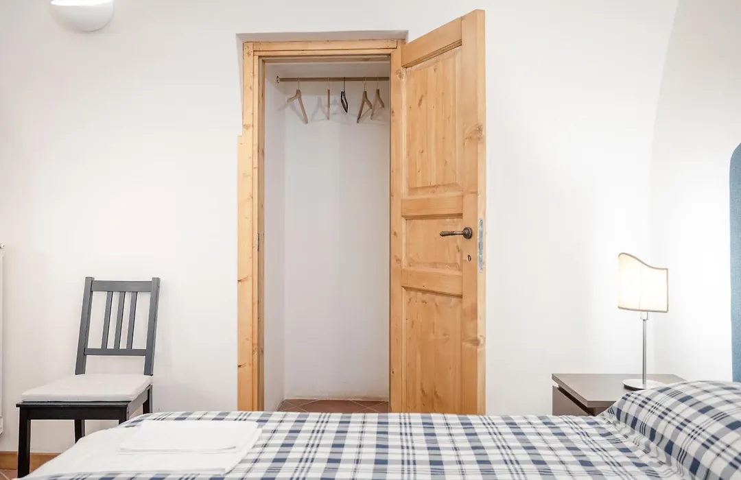 Residenza de Gemmis-1