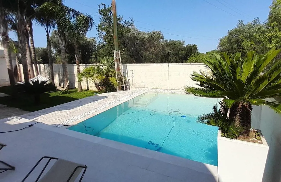 Villa con piscina Aria di sole-1