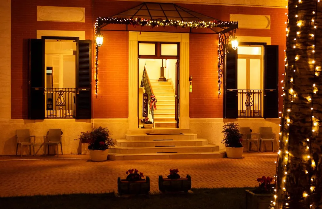 Villa Pallotta Luxury B&B-1