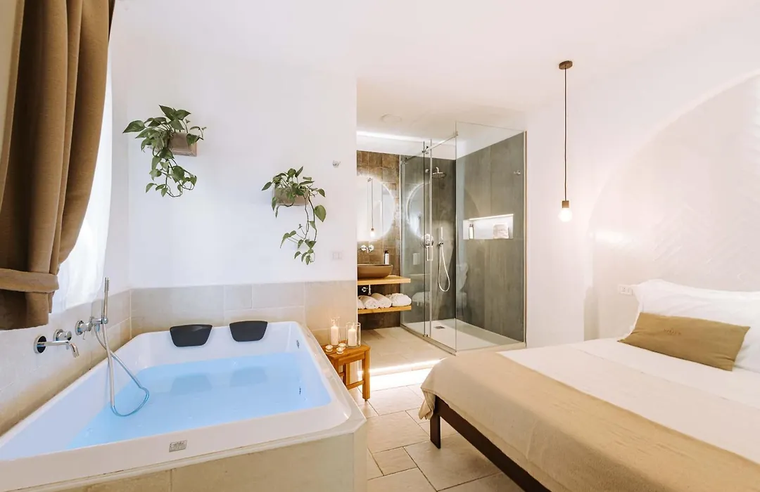 Dirium - Exclusive Rooms-1