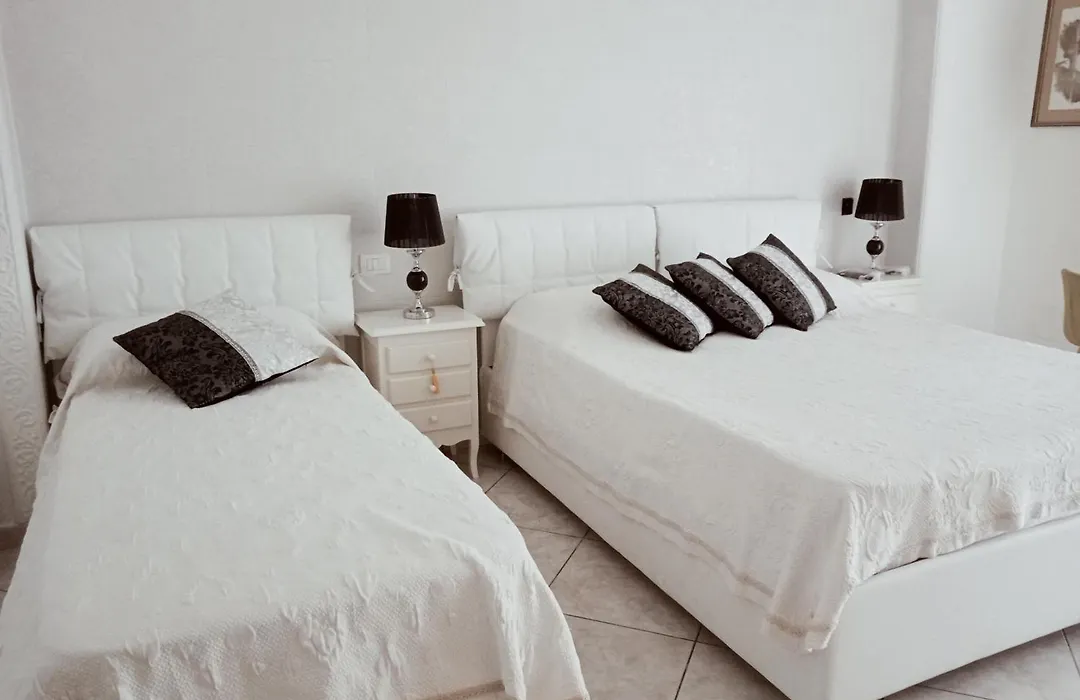 Stella Marina-1