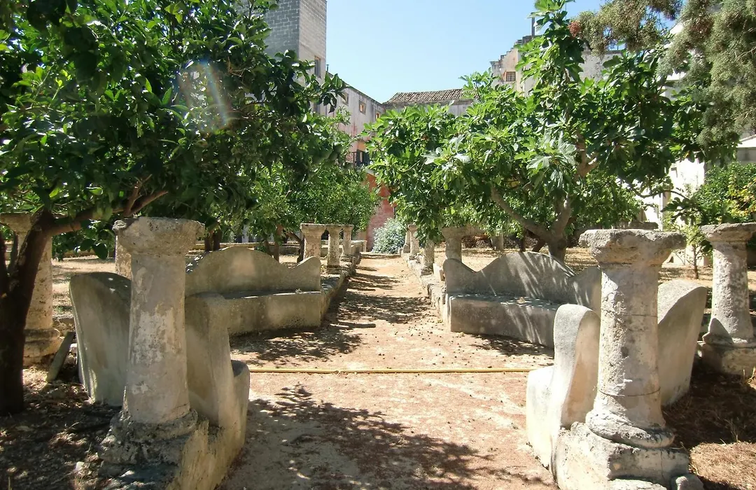 Palazzo Leuzzi B&B-1