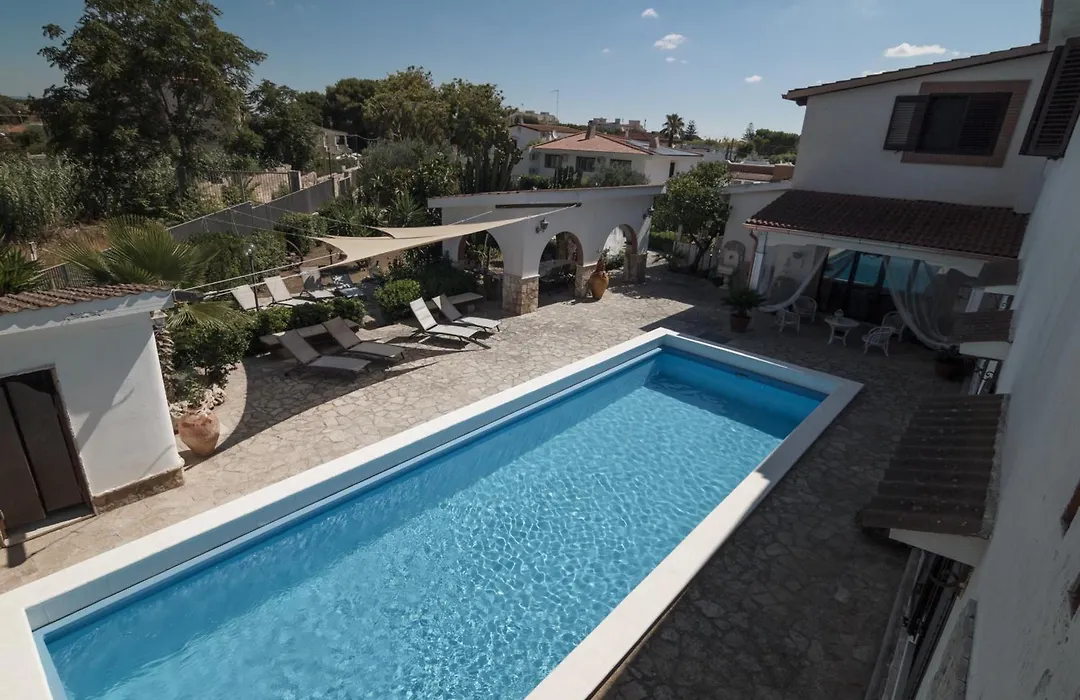 Villa Lina Bed&Breakfast-1