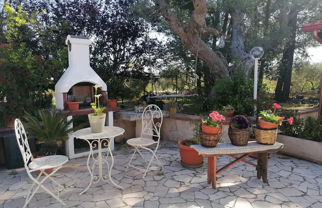 L'Isola Felice e Trulli Sotto Le Stelle-1