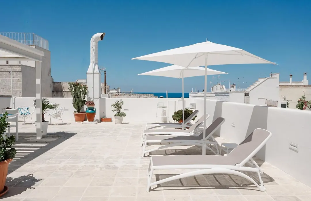 Donna Domenica Boutique Suites-1
