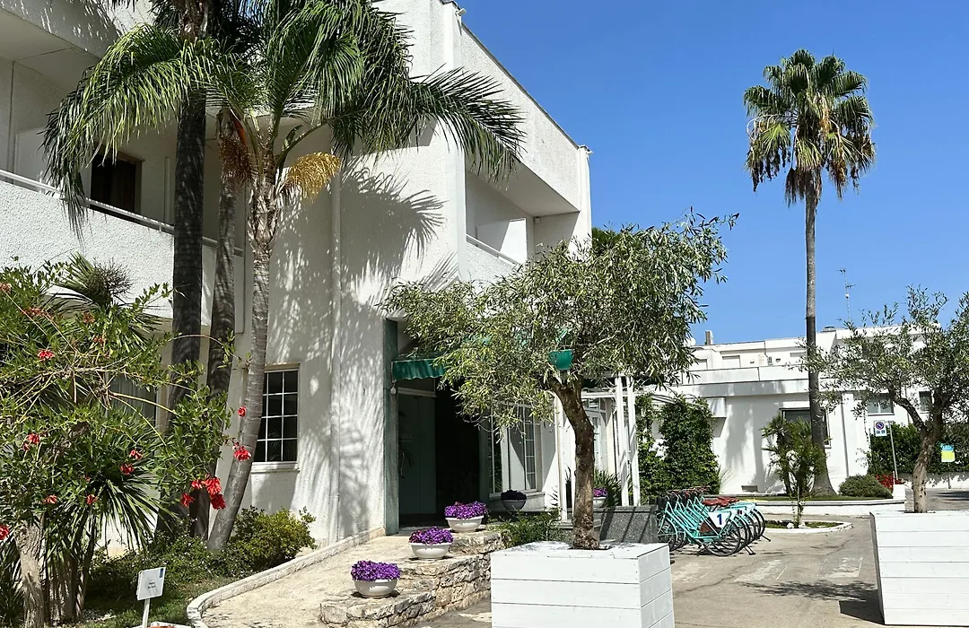 Hotel Riva Del Sole-1