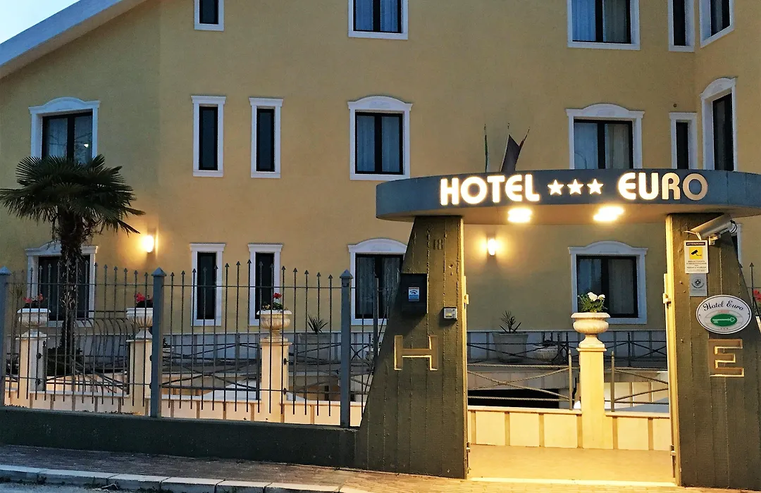 Hotel Euro-1