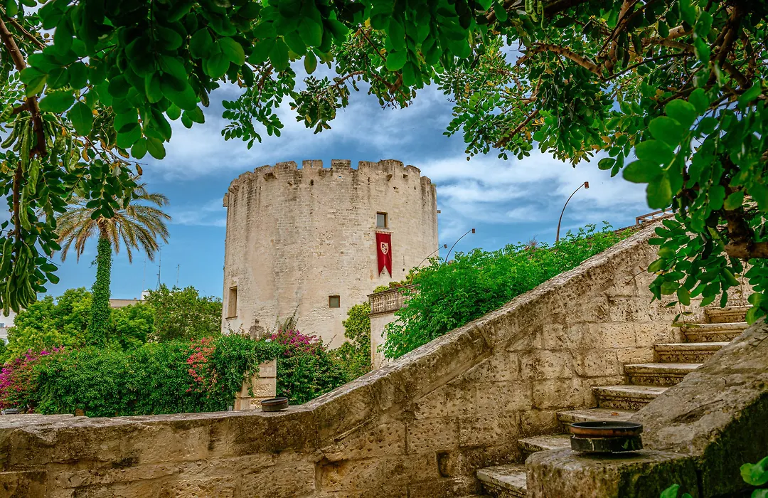 Torre Del Parco-1