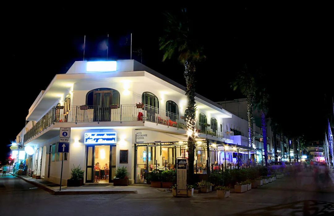 Hotel Profumo Di Mare-1
