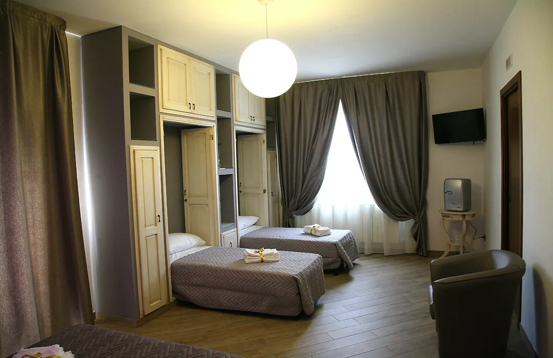 Holiday Gli Archi-1