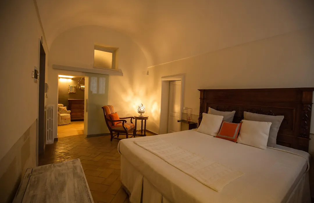 Giardini 82 B&B-1