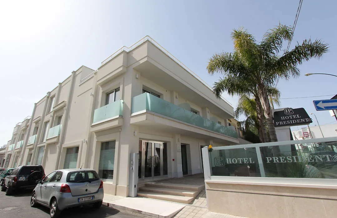 Hotel Presidente-1