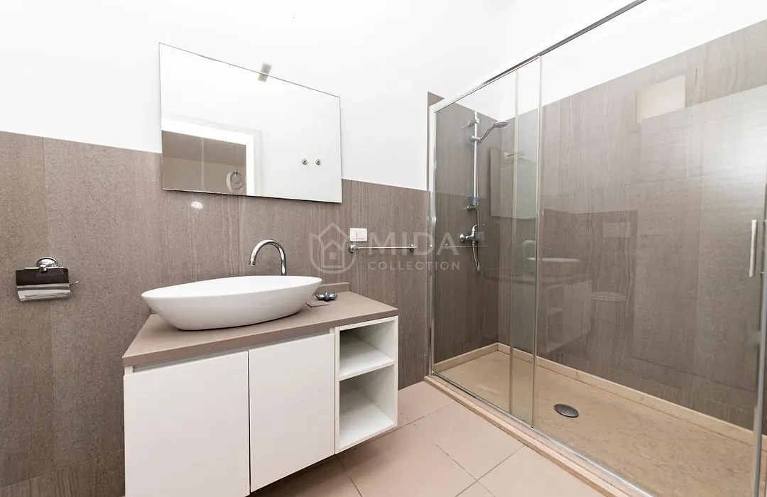 La Torre Apartments-1