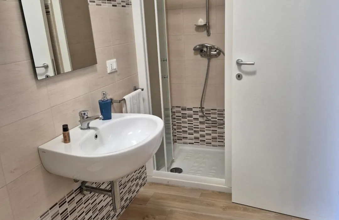 Pali'S Rooms & Lodges-1