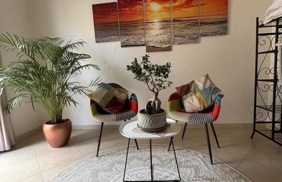 Nenetta Rooms & Suites Monopoli-1