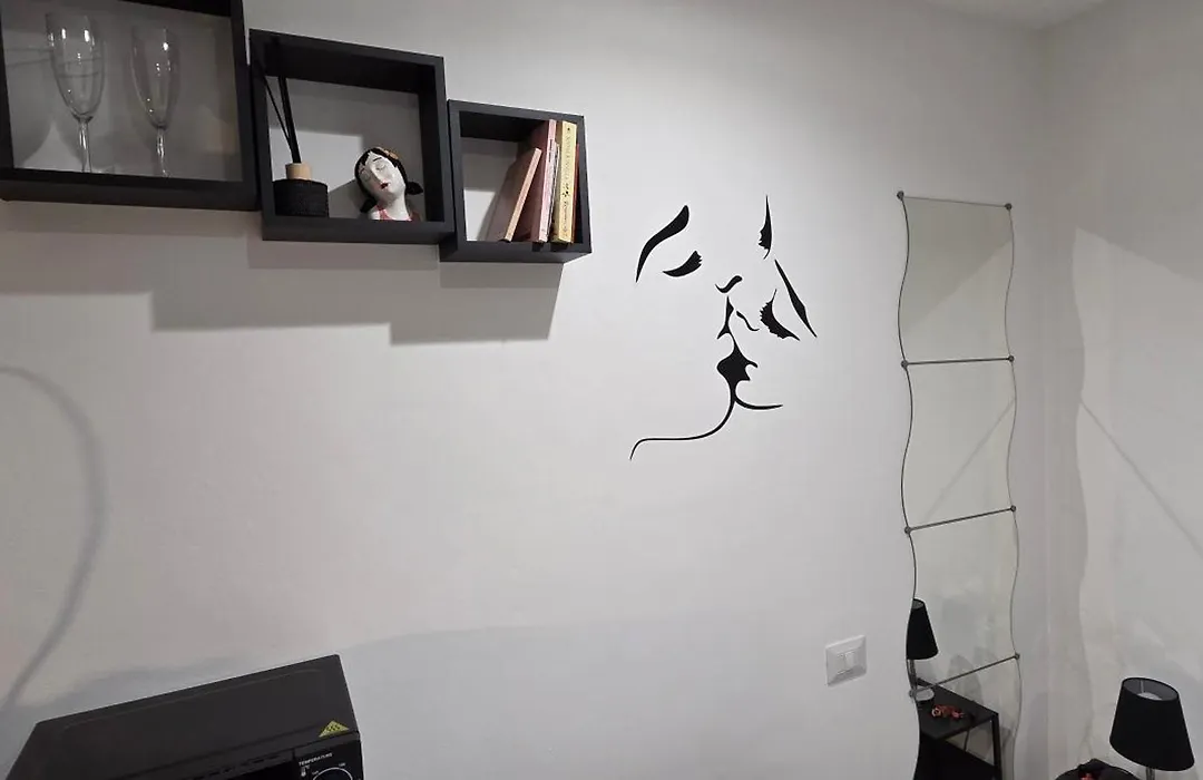 Black & White Rooms-1