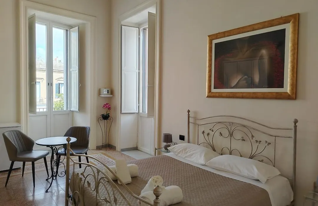 Palazzo Castellano-1