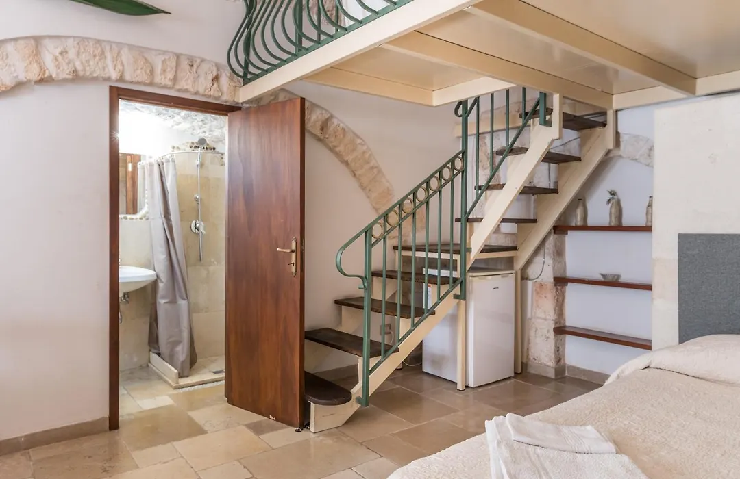 White Stone Flats & Studios-1