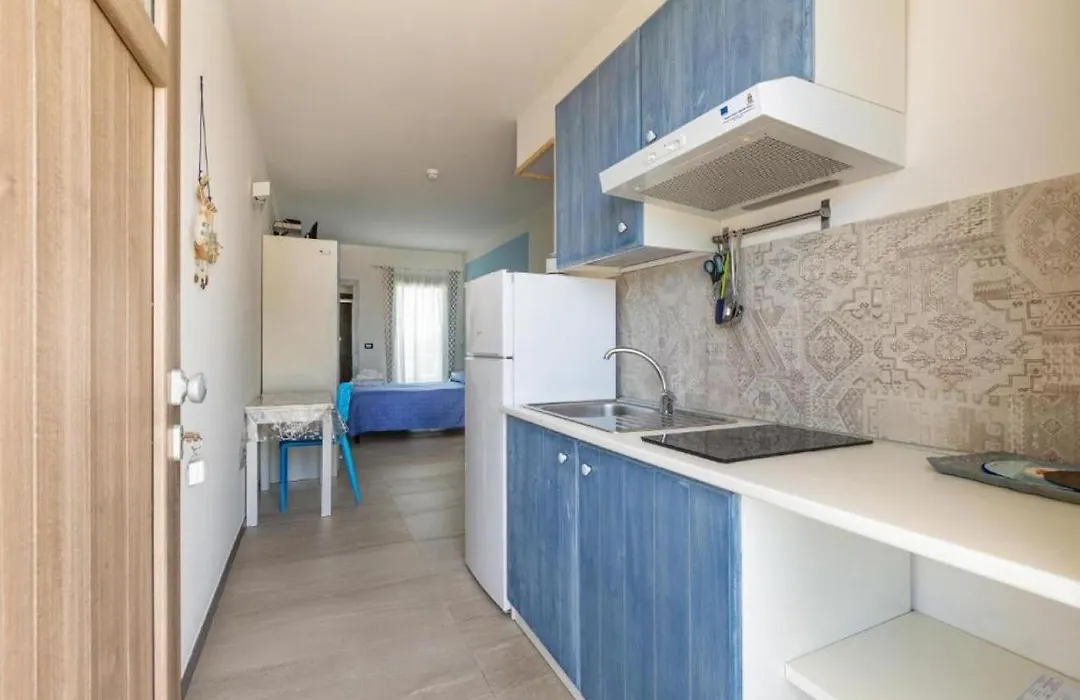 Maresidence - Appartamenti vicino la spiaggia by BarbarHouse-1