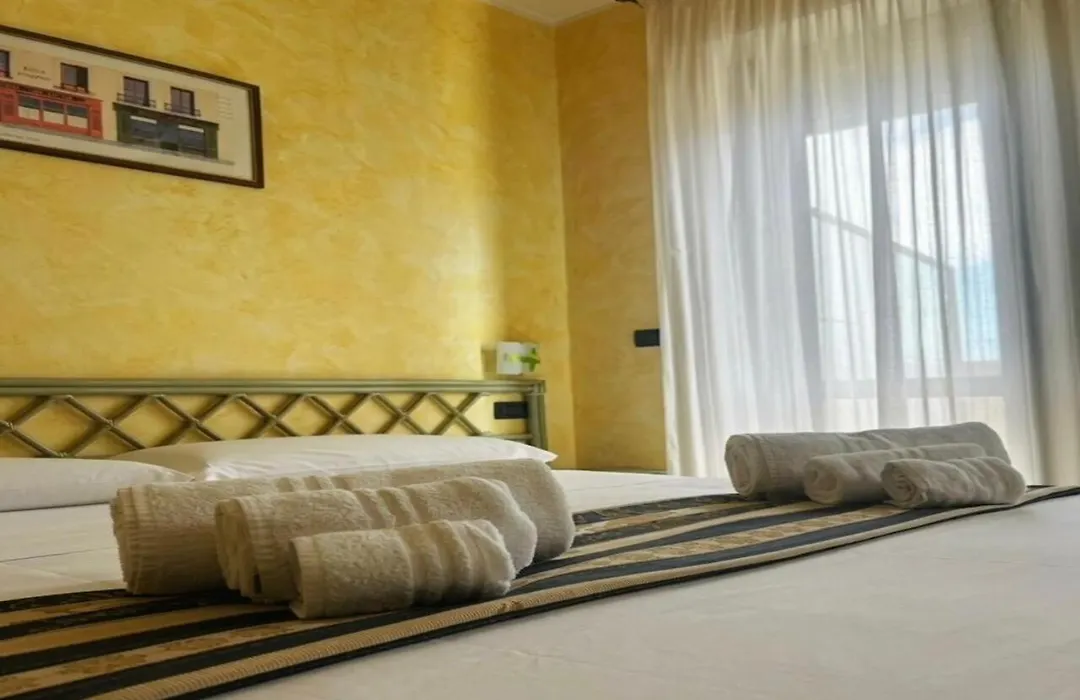 Hotel Blue Rose'S-1
