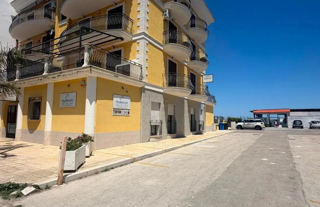 Traiano Suite-1