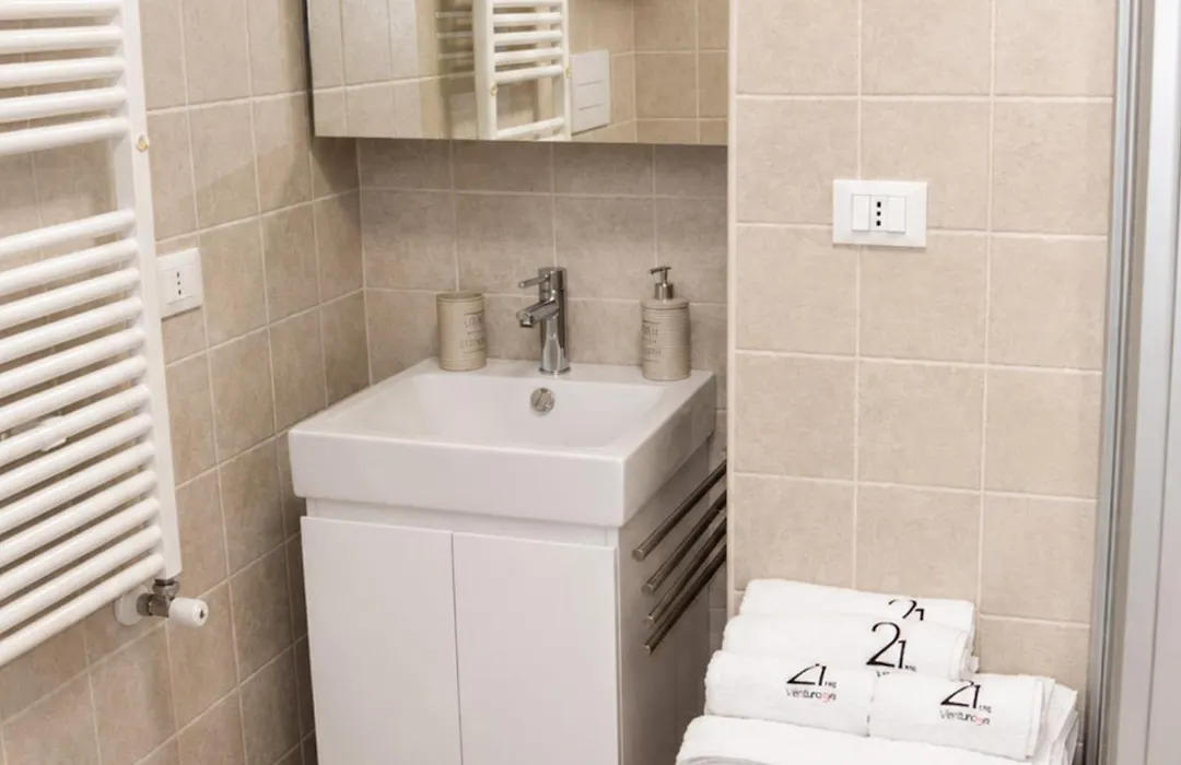 21Mq Suite Home-1