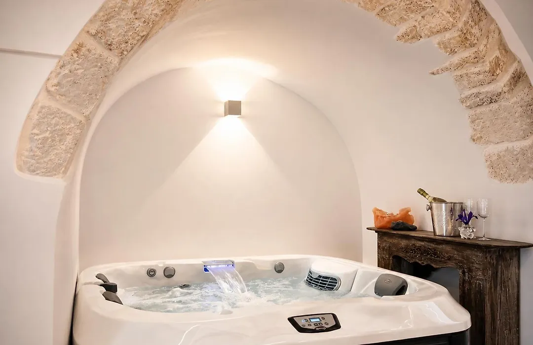 Ostuni Luxury Room-1