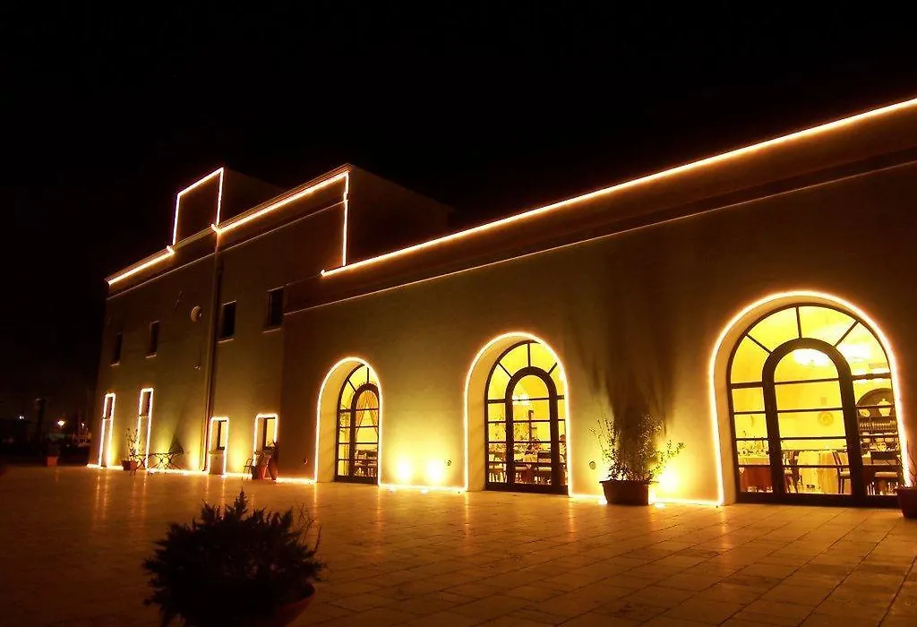 Hotel Saraceno Al Faro-1