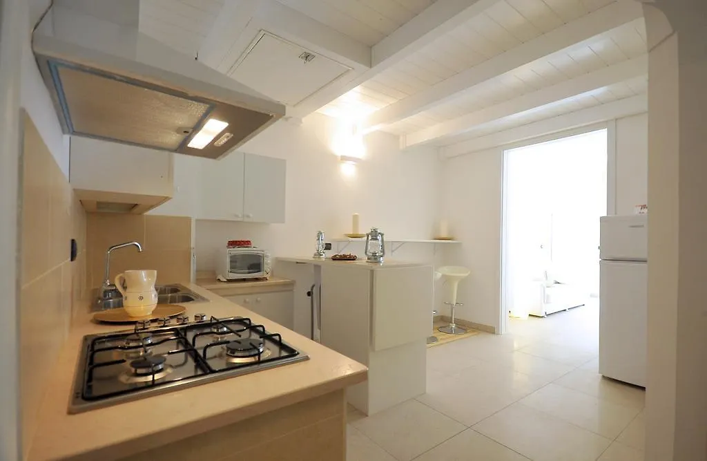 Maisonette-1