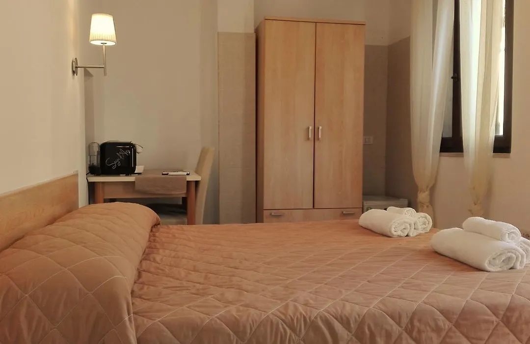 Noi Aparthotels & Trulli-1