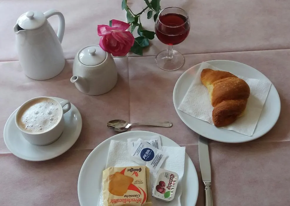 Hotel Il Chierichetto-1