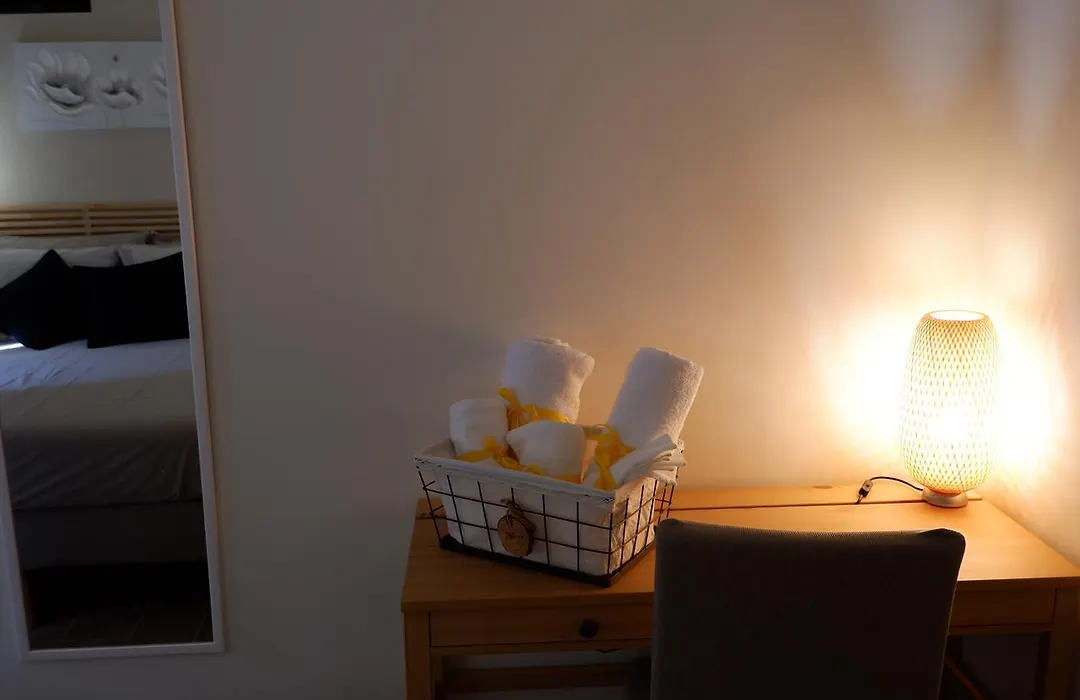 B&B Il Giardino In Città - Parcheggio Privato Gratuito-1