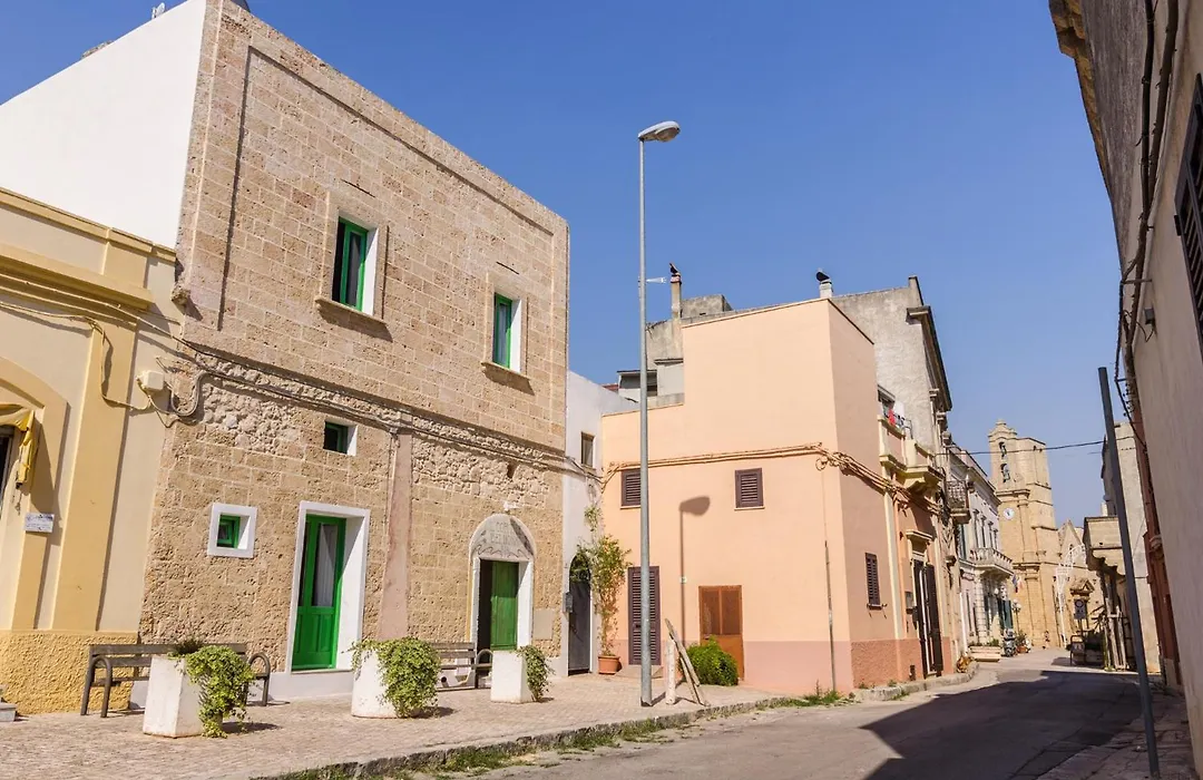 Il Cortile dei Nonni-1