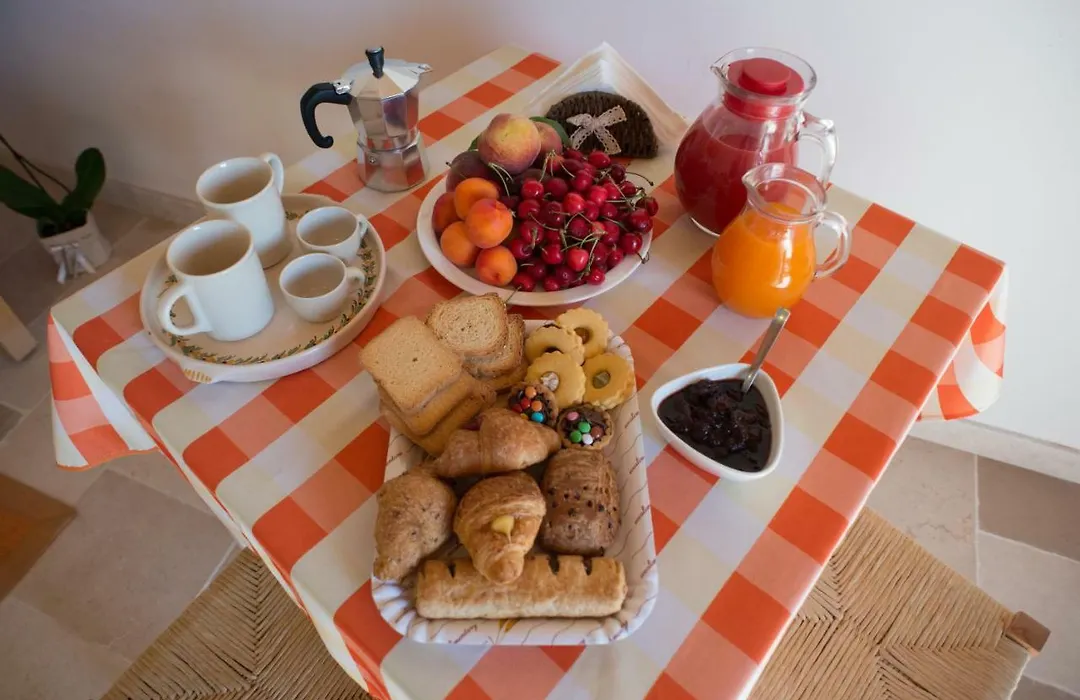 Grandi Trulli Bed & Breakfast-1