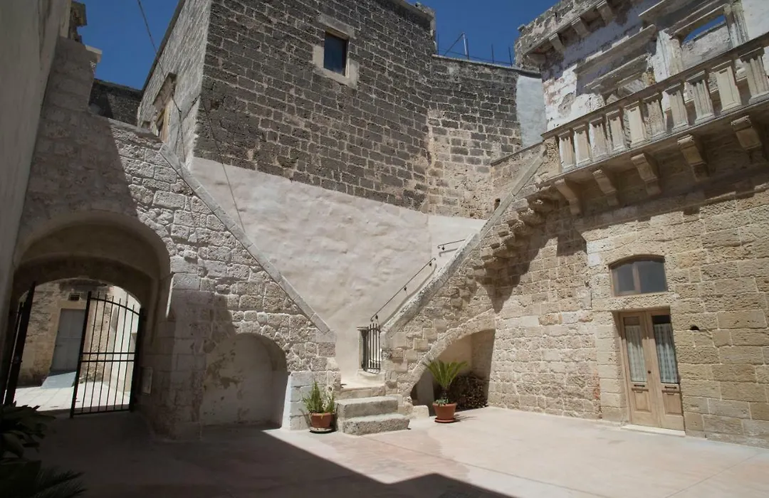 HISTORIA- Dimore Corte Chiesa-1