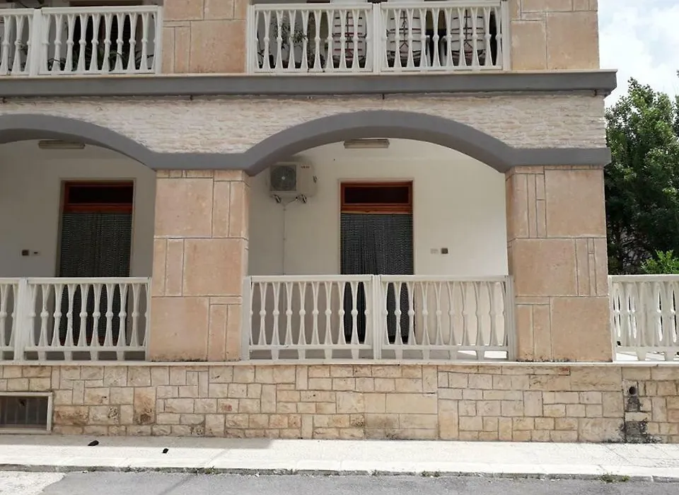 Appartamento Acquamarina Torre Canne-1