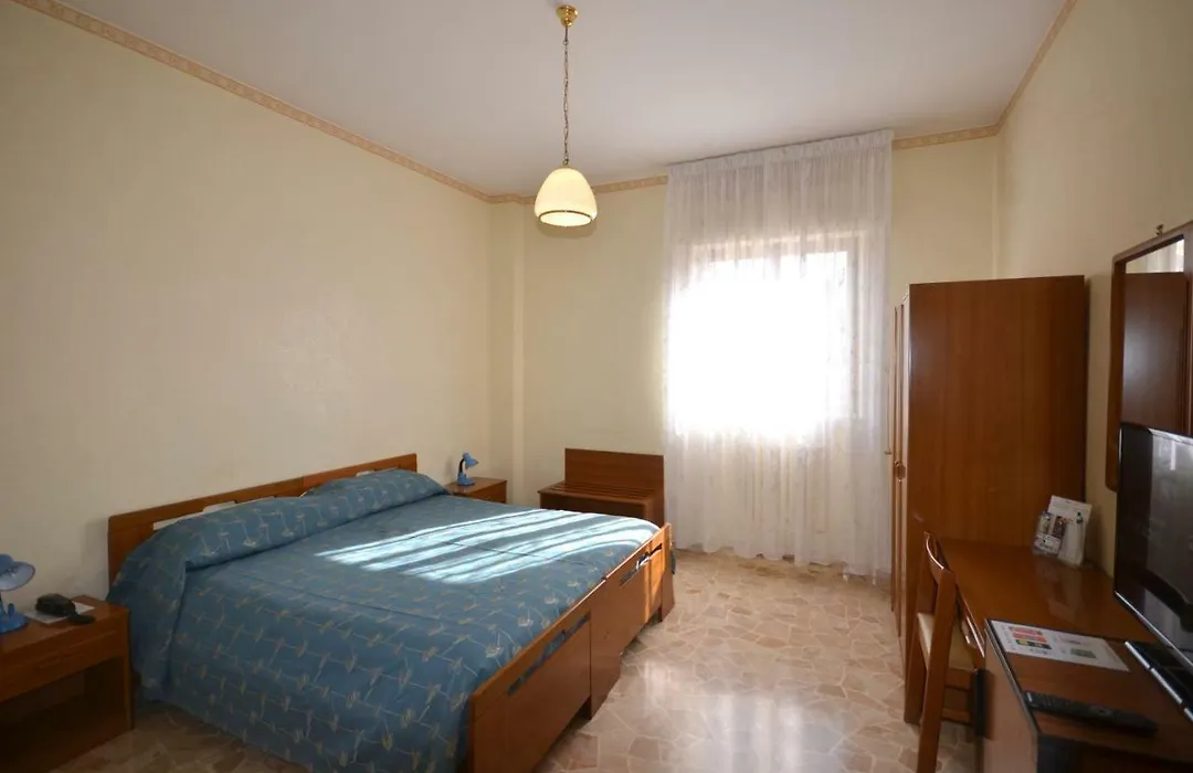 Hotel A-14-1