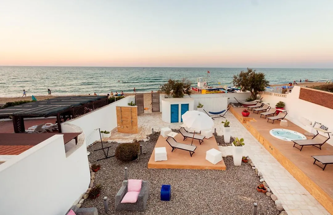 Beauty Beach Villa-1