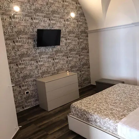 Exclusive Rooms-3