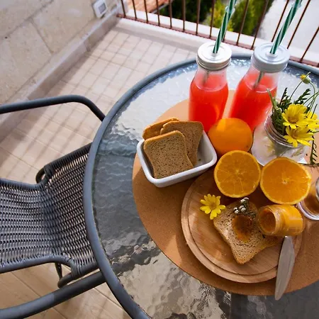 Casa Borgo Regina B&B - Bari Puglia Apartments-2