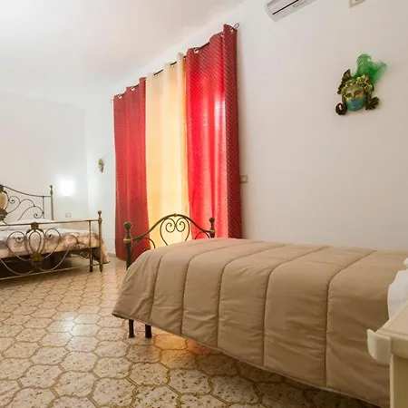 Le Maschere B&B-3