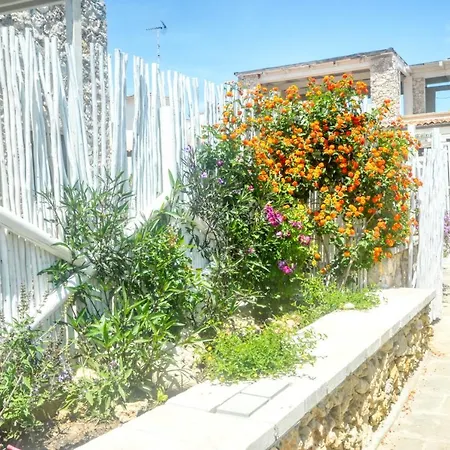 Residence Villa Grotta Monaca-3