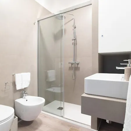 Redi Suite-3